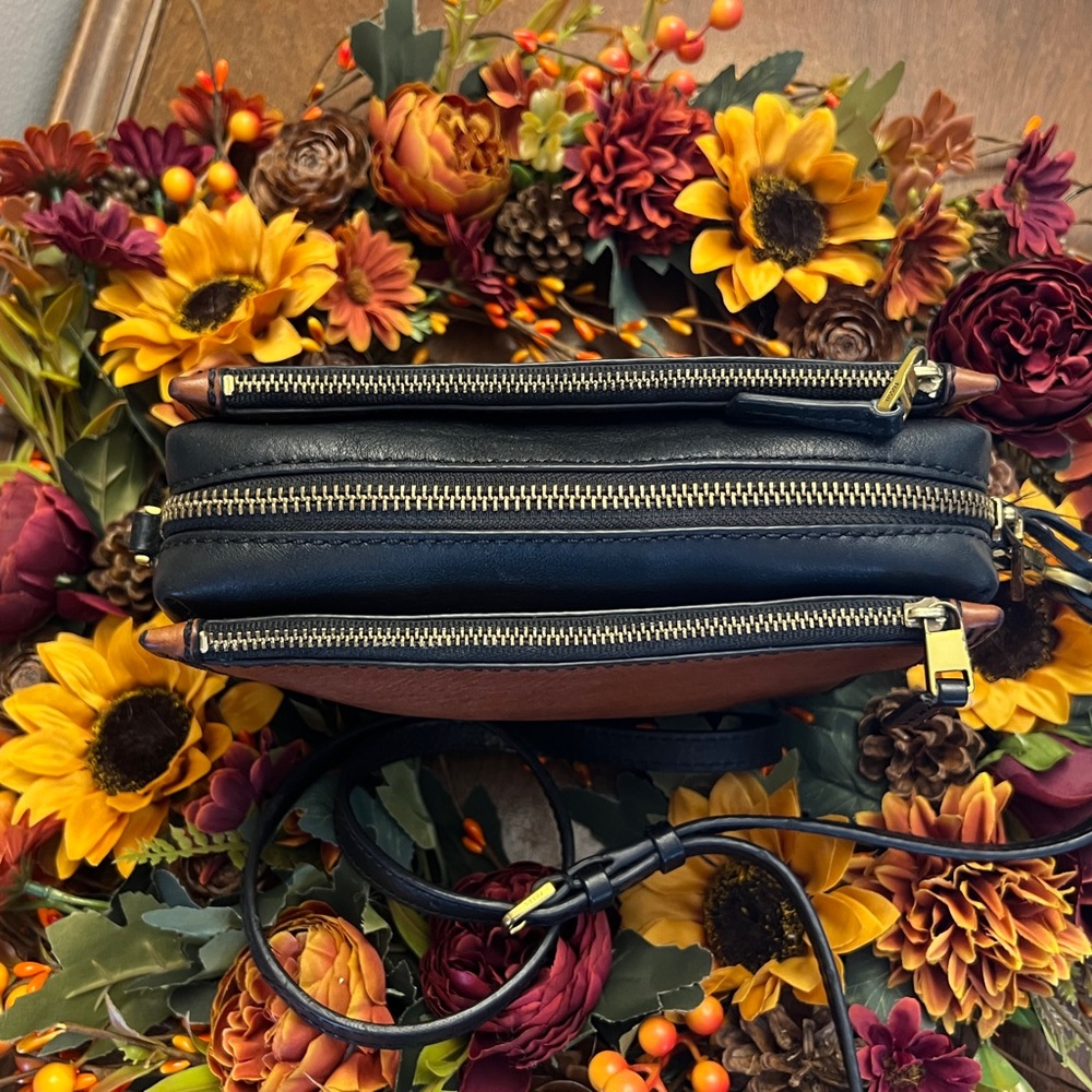 FOSSIL black & brown small leather crossbody bag